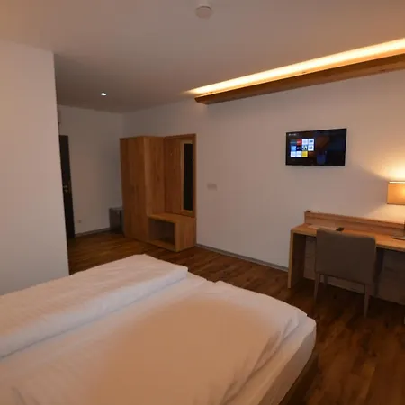 Gs Diepension 3* Griesheim (Hessen)