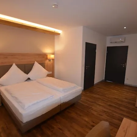 Gs Diepension Guest house Griesheim (Hessen)