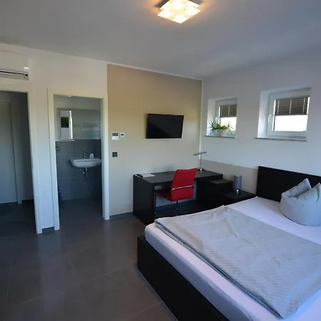 Gs Diepension 3* Griesheim (Hessen)